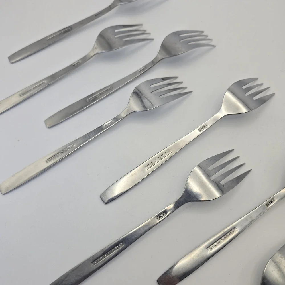 Young‎ Rose Imperial Intl Stainless Salad Forks Set of 8 Flatware 6.5